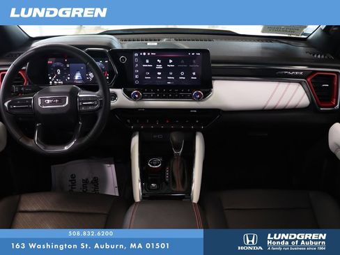 Used 2024 GMC Canyon AT4X image 17