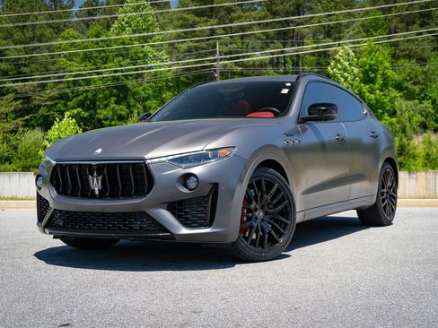 Used 2022 Maserati Levante Modena AWD/4WD image 2