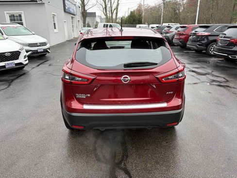 Used 2020 Nissan Rogue Sport S w/ Appearance Package AWD/4WD image 4