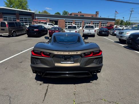 Used 2020 Chevrolet Corvette Stingray Preferred Cpe w/ 2LT Preferred Equipment Group RWD image 4