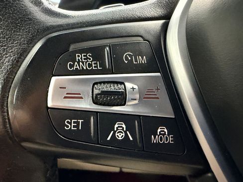 Used 2021 BMW X5 sDrive40i w/ Premium Package RWD image 41