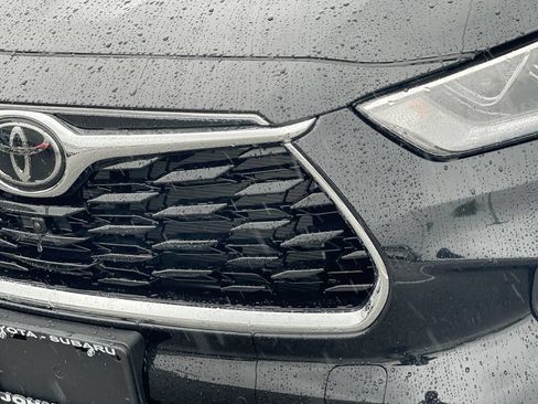 Used 2026 Toyota Highlander Platinum AWD/4WD image 20