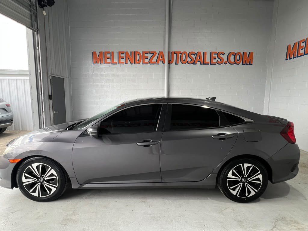 Used 2017 Honda Civic EX-T image 2