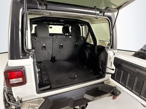 Used 2021 Jeep Wrangler Unlimited Sport image 22