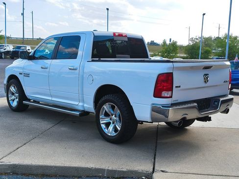 Used 2017 RAM 1500 Classic SLT w/ SLT Plus D←cor Group AWD/4WD image 7