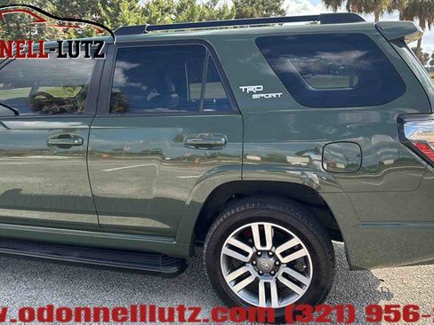 Used 2022 Toyota 4Runner TRD Sport w/ Technology Package image 5