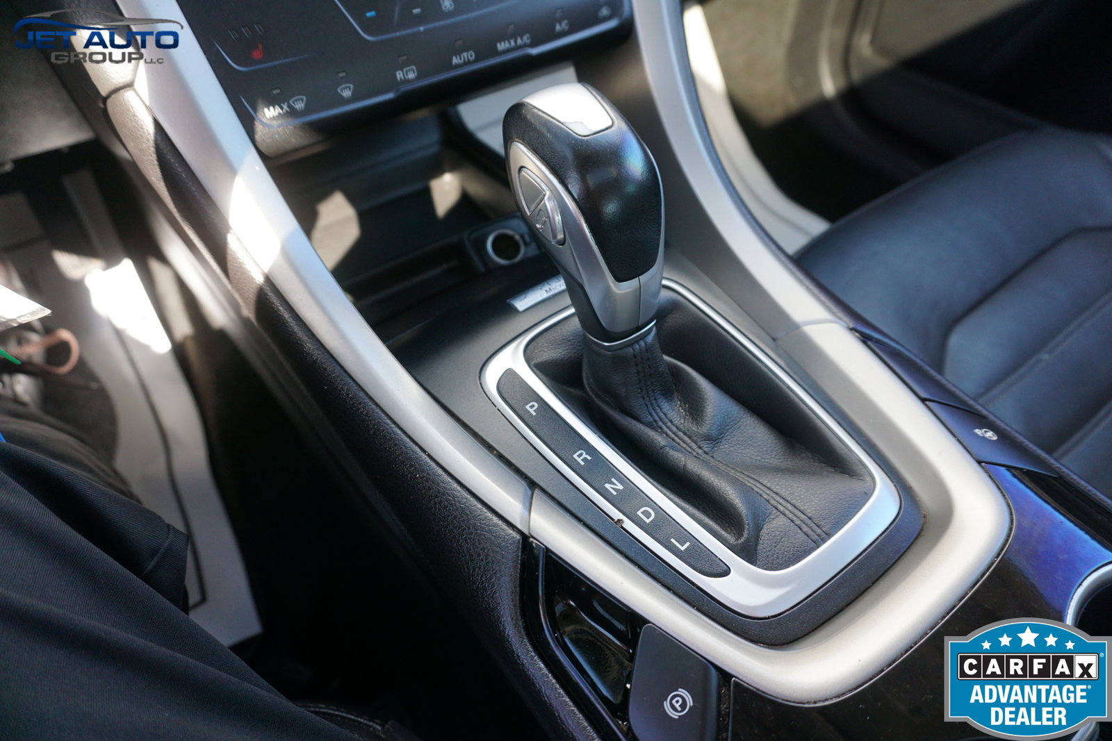 Used 2014 Ford Fusion SE w/ Equipment Group 502A FWD image 35
