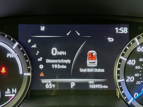 Used 2021 Toyota Highlander Platinum image 19