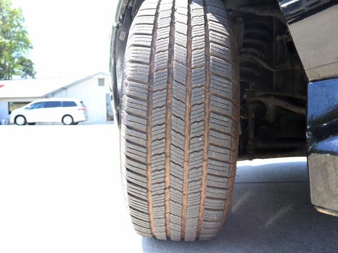 Used 2010 Ford Explorer Sport Trac Limited image 26