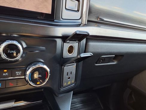 Used 2023 Ford F350 Lariat w/ Lariat Ultimate Package image 34