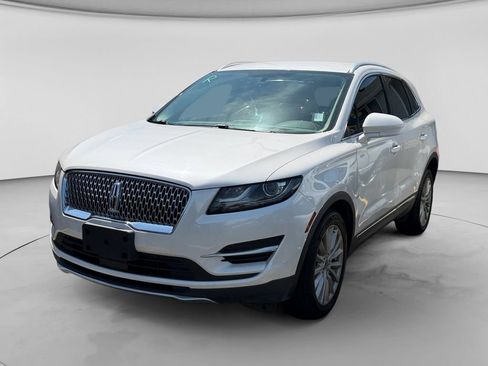Used 2019 Lincoln MKC Premiere FWD image 1