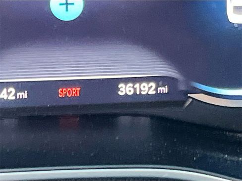 Used 2022 Genesis G70 2.0T w/ Prestige Package image 12