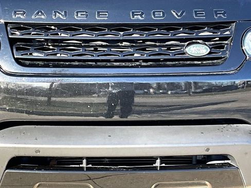 Used 2017 Land Rover Range Rover Sport HSE image 12