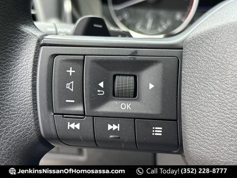 Certified 2026 Nissan Rogue S FWD image 40