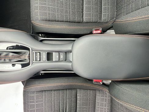 Certified 2024 Honda HR-V Sport image 22