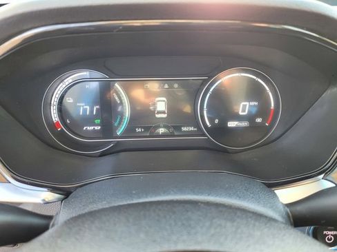 Used 2022 Kia Niro EX Premium w/ Cold Weather Package FWD image 22