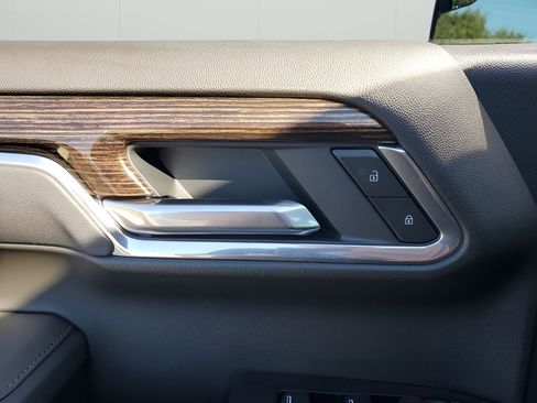 Used 2026 GMC Sierra 1500 Elevation image 27