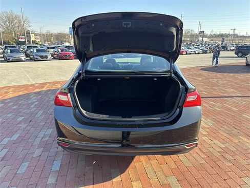 Used 2023 Chevrolet Malibu LS image 29