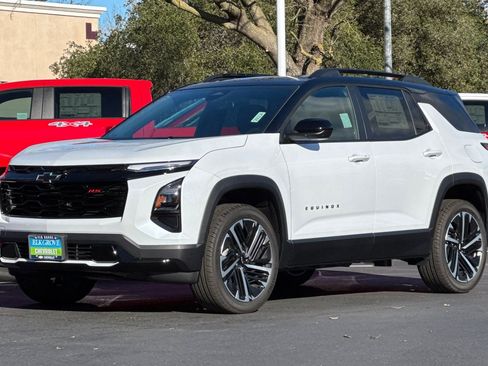 New 2026 Chevrolet Equinox RS w/ Convenience Package III image 7