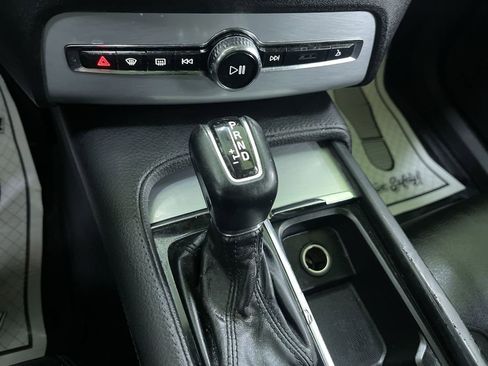 Used 2018 Volvo XC90 T6 Momentum w/ Convenience Package image 25