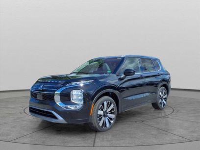 New 2025 Mitsubishi Outlander SEL