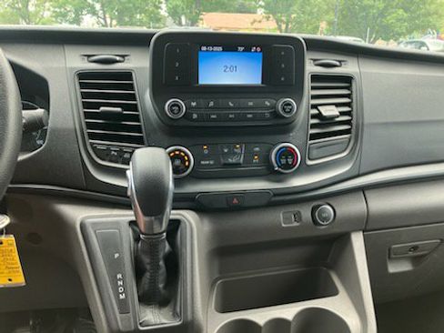 Used 2021 Ford Transit 350 XLT image 9