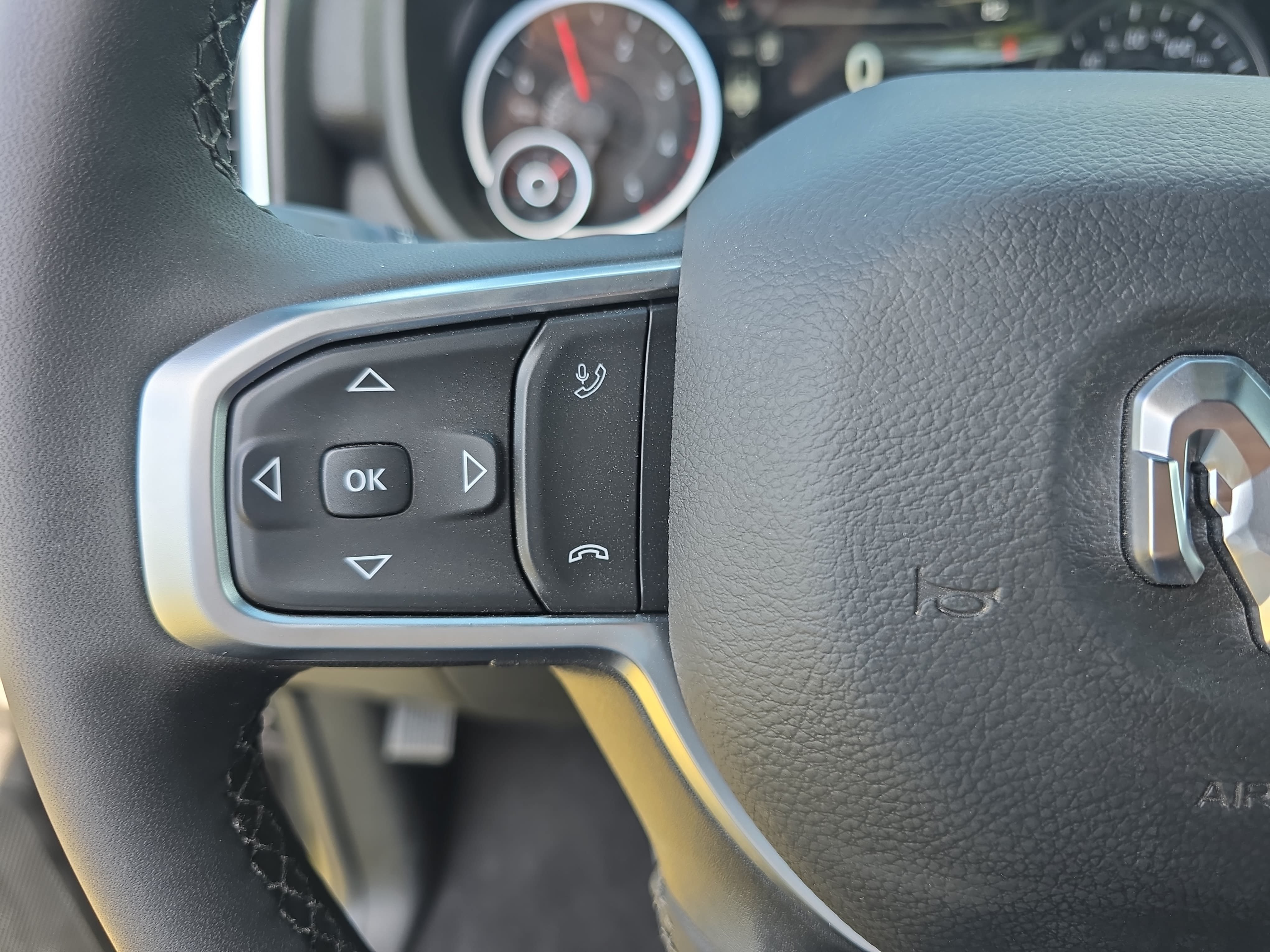 New 2026 RAM 3500 Big Horn AWD/4WD image 14