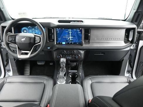 New 2026 Ford Bronco Big Bend AWD/4WD image 19