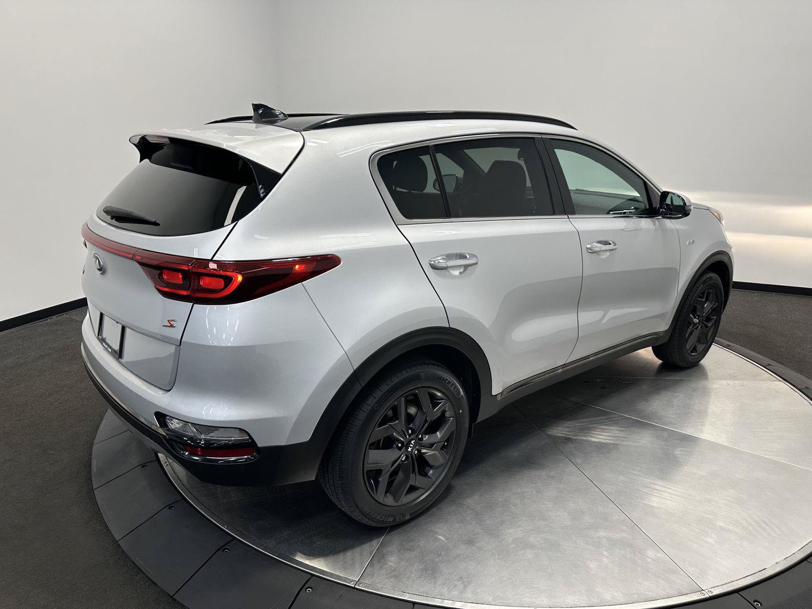 Used 2020 Kia Sportage S w/ S Sunroof Package AWD/4WD image 7