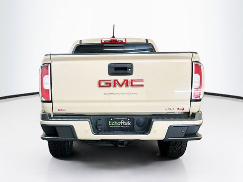 Used 2022 GMC Canyon AT4 AWD/4WD image 7
