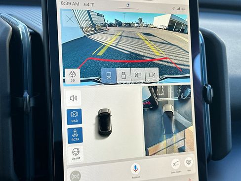 New 2026 Volvo EX30 Ultra w/ Climate Package image 17