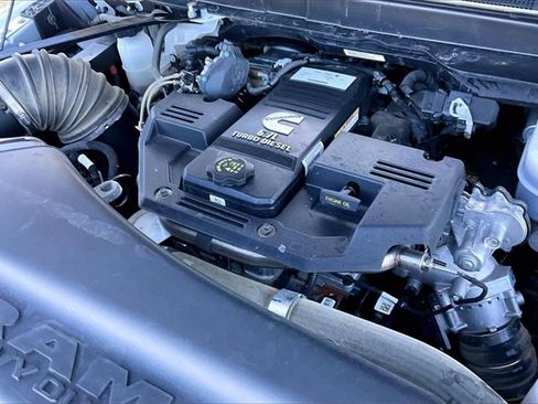 Used 2024 RAM 3500 Big Horn image 35