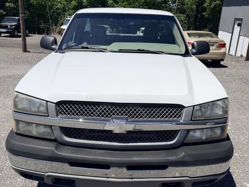 Used 2004 Chevrolet Silverado 1500 W/T RWD image 10