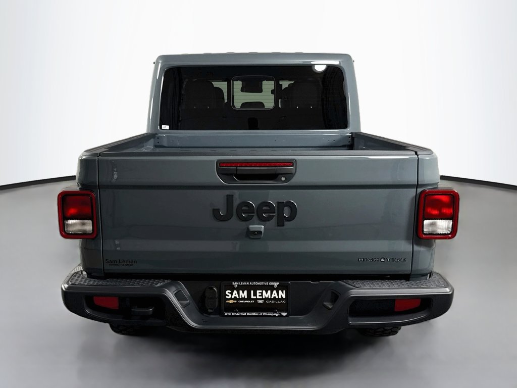 Used 2025 Jeep Gladiator Sport AWD/4WD image 6