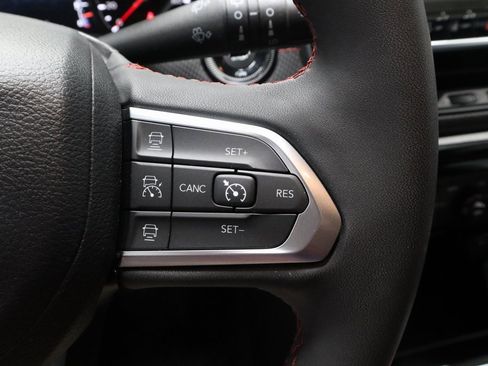 Used 2023 Jeep Compass Trailhawk w/ Trailhawk Convenience Group image 29