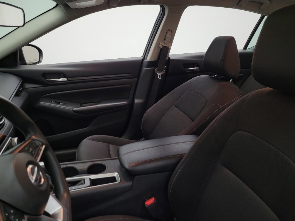 Used 2022 Nissan Altima 2.5 S FWD image 17