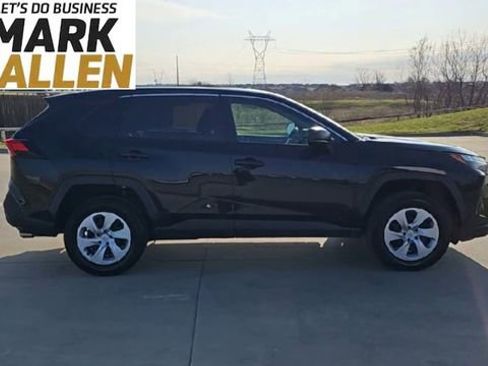 Used 2025 Toyota RAV4 LE image 9