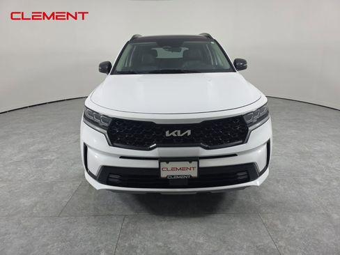 Used 2022 Kia Sorento SX image 2