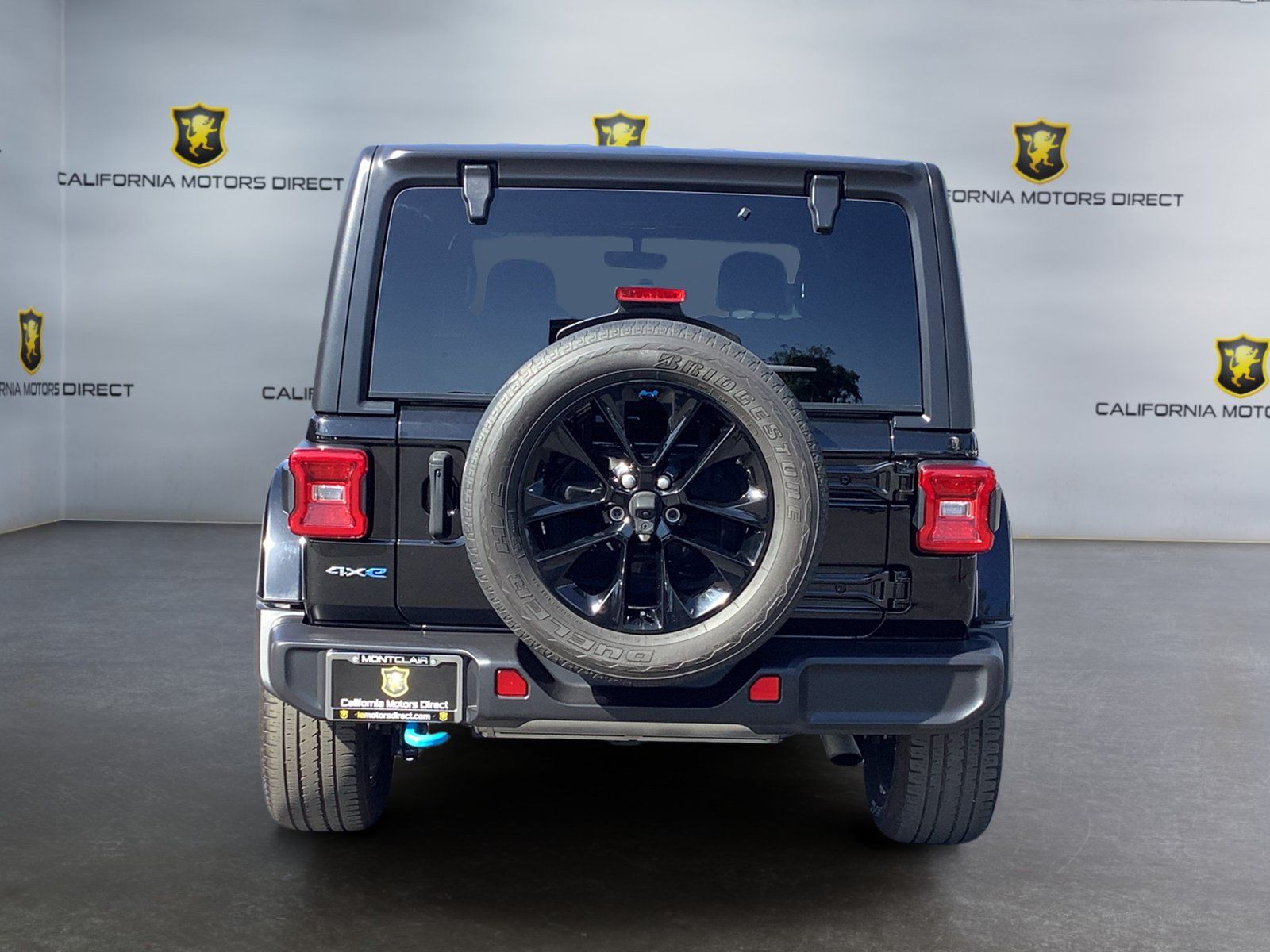 Used 2022 Jeep Wrangler Unlimited Sahara AWD/4WD image 4