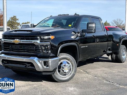 New 2026 Chevrolet Silverado 3500 LT w/ All Star Edition image 1