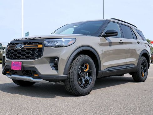 New 2026 Ford Explorer Tremor w/ Tremor Ultimate Package AWD/4WD image 15