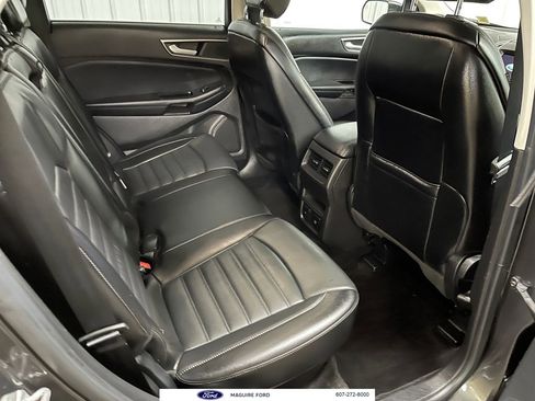 Used 2016 Ford Edge SEL w/ Equipment Group 201A image 21
