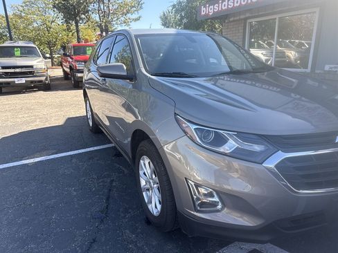 Used 2018 Chevrolet Equinox LT image 14