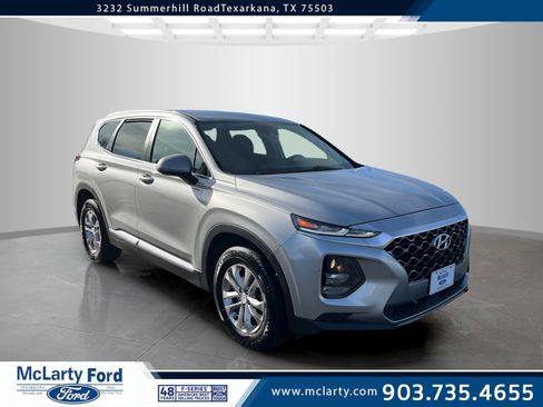 Used 2020 Hyundai Santa Fe SE image 1