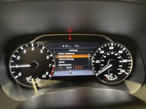 Used 2024 Nissan Frontier SL image 12