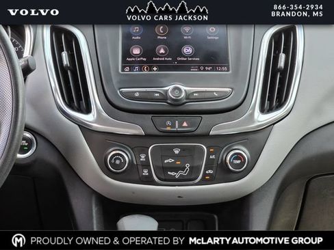 Used 2022 Chevrolet Equinox LS w/ LPO, Floor Liner Package FWD image 9