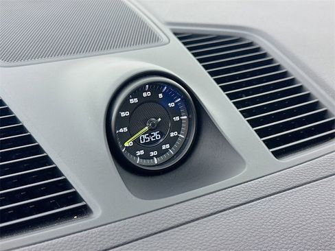 Certified 2023 Porsche Cayenne image 17