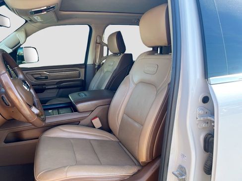Used 2019 RAM 1500 Limited AWD/4WD image 21