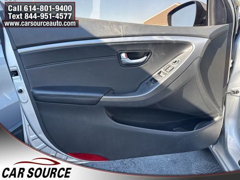 Used 2013 Hyundai Elantra GT w/ Style Pkg image 11