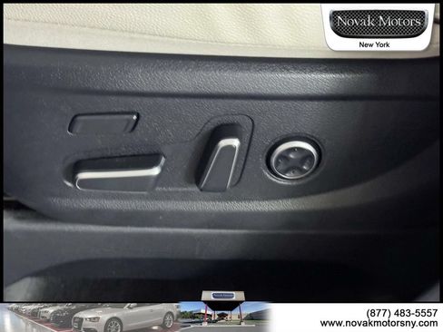Used 2023 Hyundai Palisade Limited AWD/4WD image 15